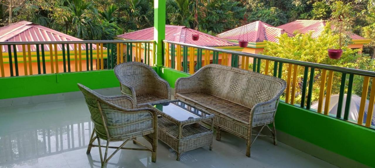 Hotel Prakriti Neerh à Jyoti Gaon Extérieur photo