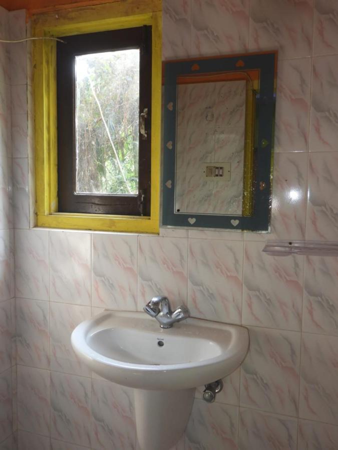 Hotel Prakriti Neerh à Jyoti Gaon Extérieur photo
